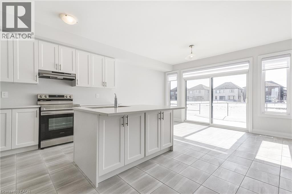 35 WALTERS Street, Lindsay, Ontario, K9V0S2 — Photo 2