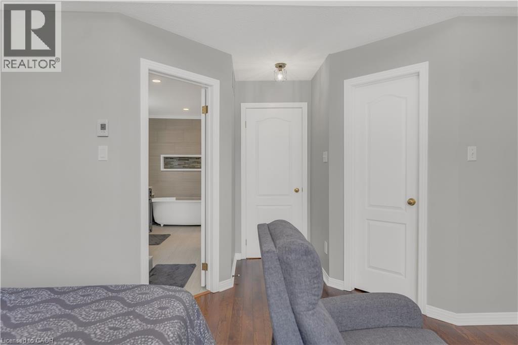 74 LAURENDALE Avenue, Waterdown, Ontario, L8B0M6 — Photo 20