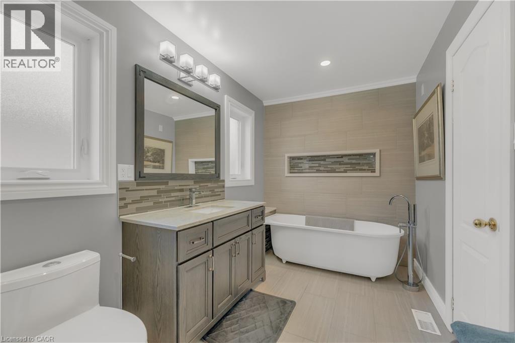 74 LAURENDALE Avenue, Waterdown, Ontario, L8B0M6 — Photo 25