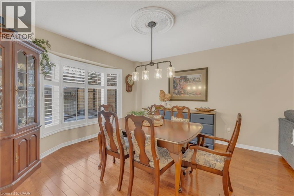 74 LAURENDALE Avenue, Waterdown, Ontario, L8B0M6 — Photo 27