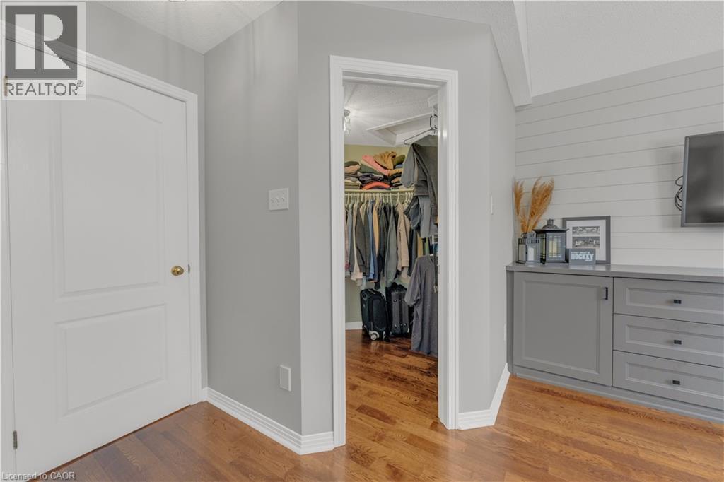 74 LAURENDALE Avenue, Waterdown, Ontario, L8B0M6 — Photo 34