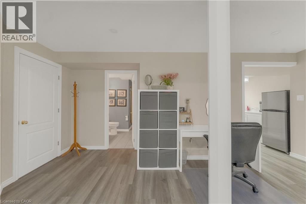 74 LAURENDALE Avenue, Waterdown, Ontario, L8B0M6 — Photo 36