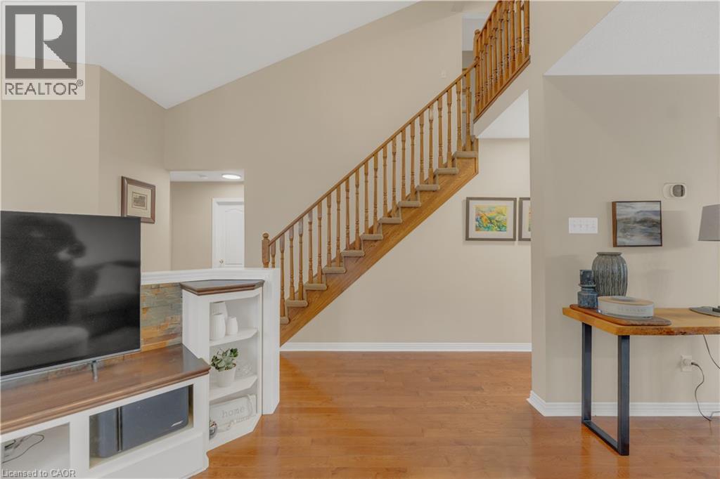 74 LAURENDALE Avenue, Waterdown, Ontario, L8B0M6 — Photo 47