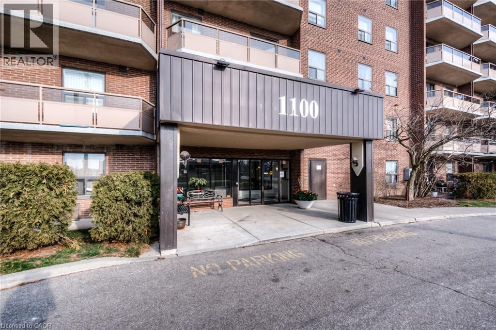 1100 COURTLAND Avenue E Unit# 404, Kitchener, Ontario, N2C2H9 — Photo 2