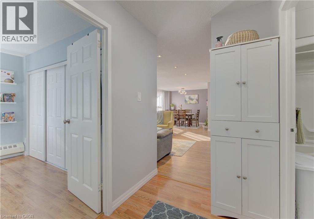 1100 COURTLAND Avenue E Unit# 404, Kitchener, Ontario, N2C2H9 — Photo 24