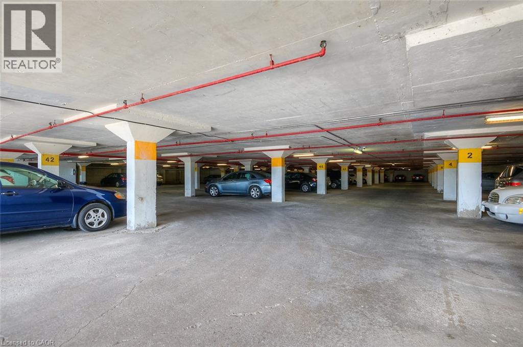 1100 COURTLAND Avenue E Unit# 404, Kitchener, Ontario, N2C2H9 — Photo 34