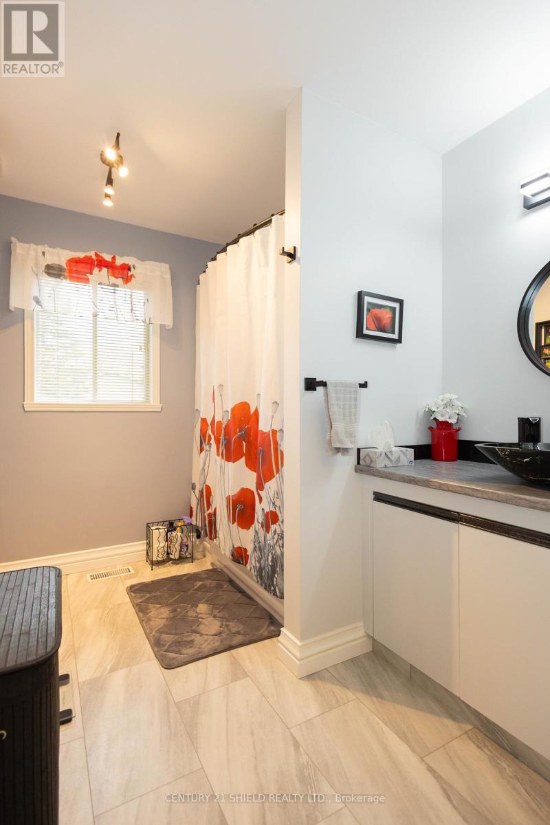 1613 WALTON STREET, Cornwall, Ontario, K6H7A7 — Photo 12