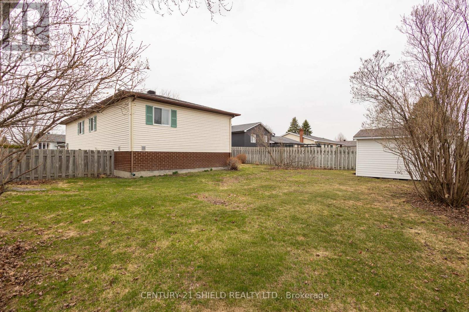 1613 WALTON STREET, Cornwall, Ontario, K6H7A7 — Photo 43
