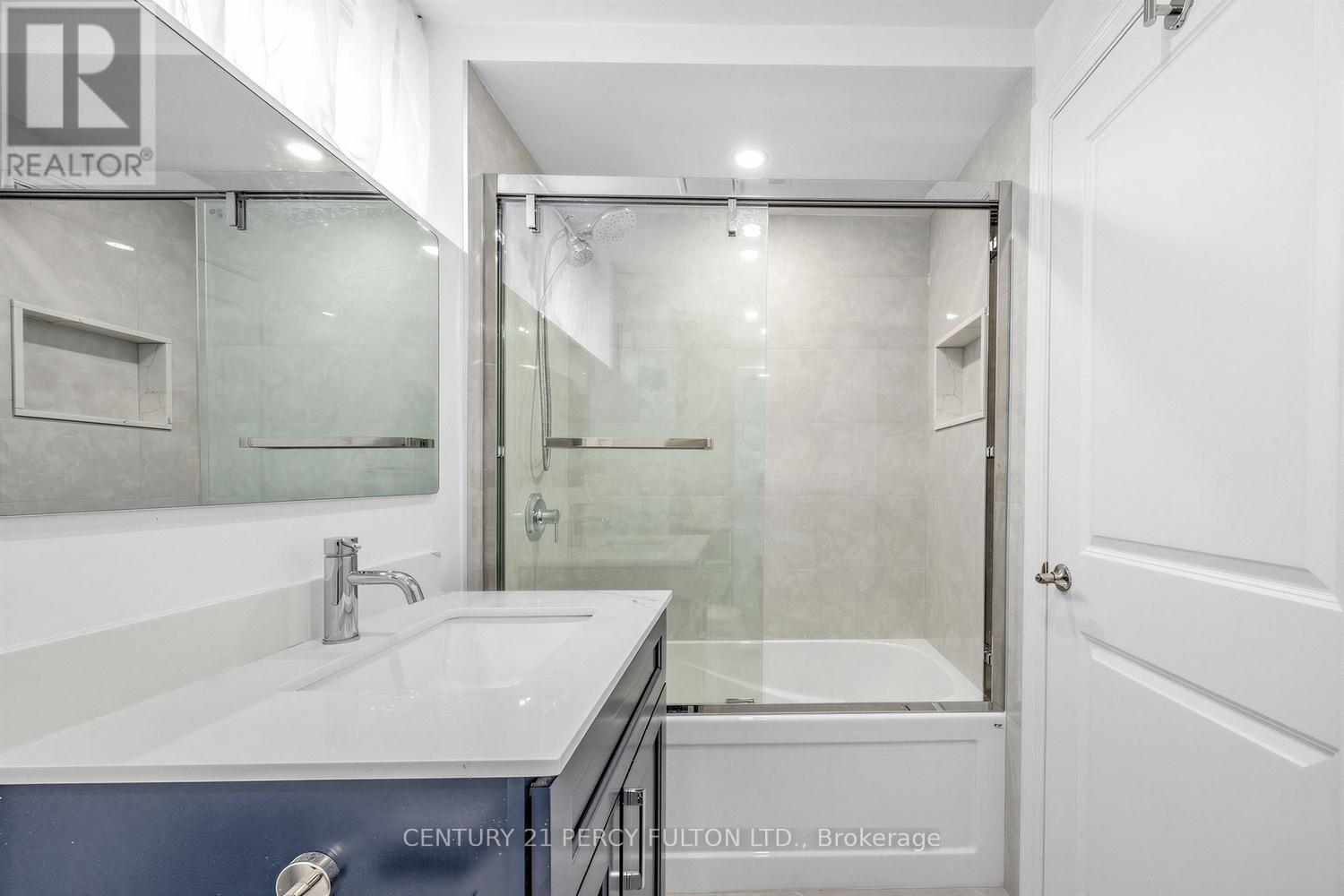 8 GONDOLA CRESCENT, Toronto (Woburn), Ontario, M1G2J3 — Photo 14