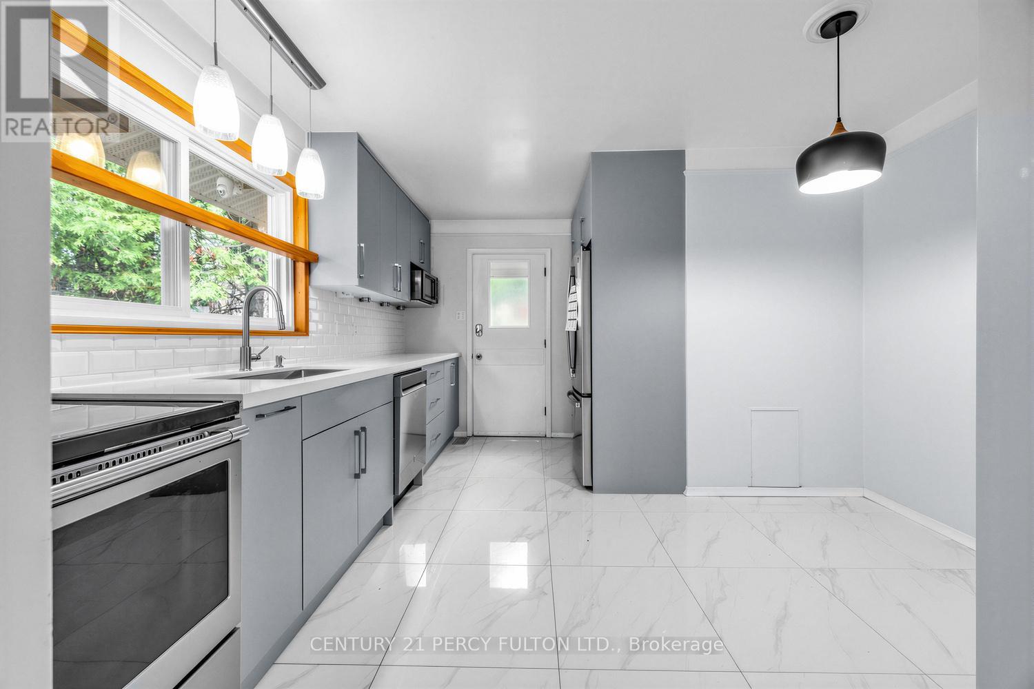 8 GONDOLA CRESCENT, Toronto (Woburn), Ontario, M1G2J3 — Photo 16