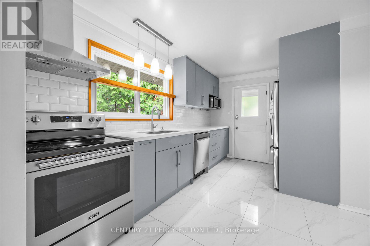 8 GONDOLA CRESCENT, Toronto (Woburn), Ontario, M1G2J3 — Photo 17