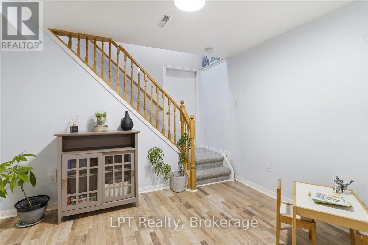 831 LAVIS STREET, Oshawa (Pinecrest), Ontario, L1K1W8 — Photo 21