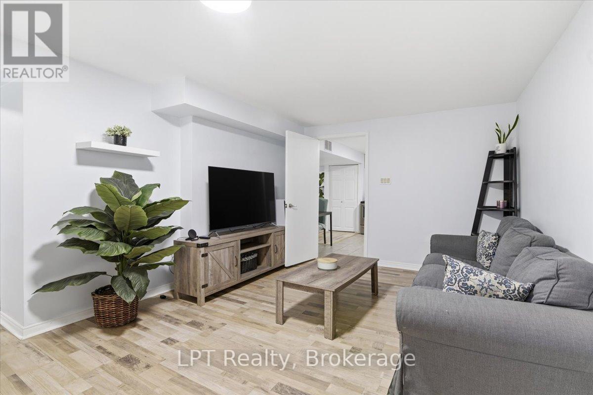 831 LAVIS STREET, Oshawa (Pinecrest), Ontario, L1K1W8 — Photo 26