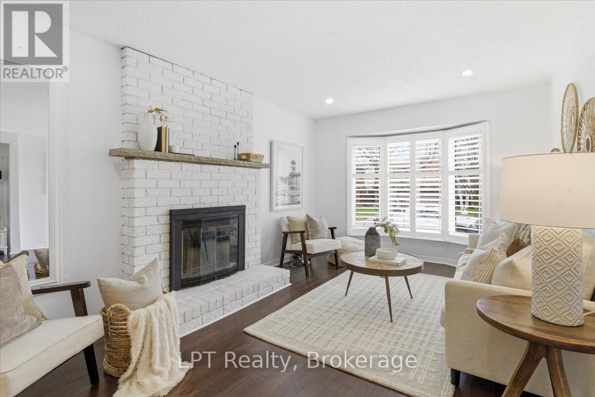 831 LAVIS STREET, Oshawa (Pinecrest), Ontario, L1K1W8 — Photo 9