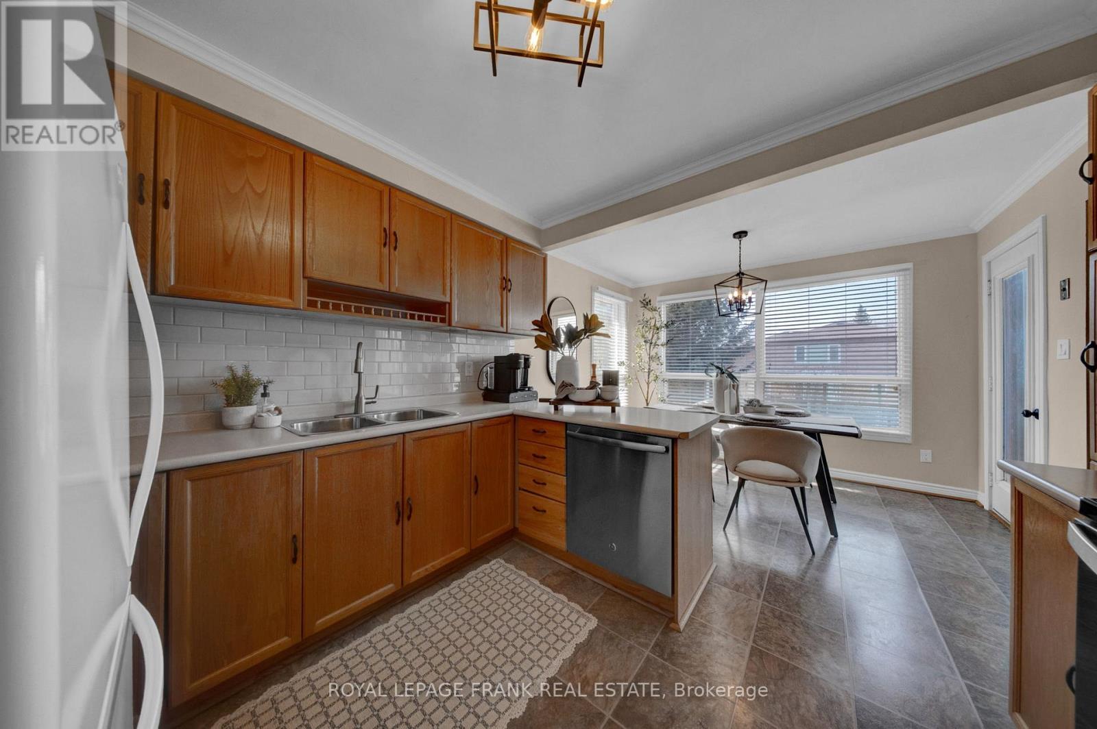 86 DEVONDALE STREET, Clarington (Courtice), Ontario, L1E2A1 — Photo 19