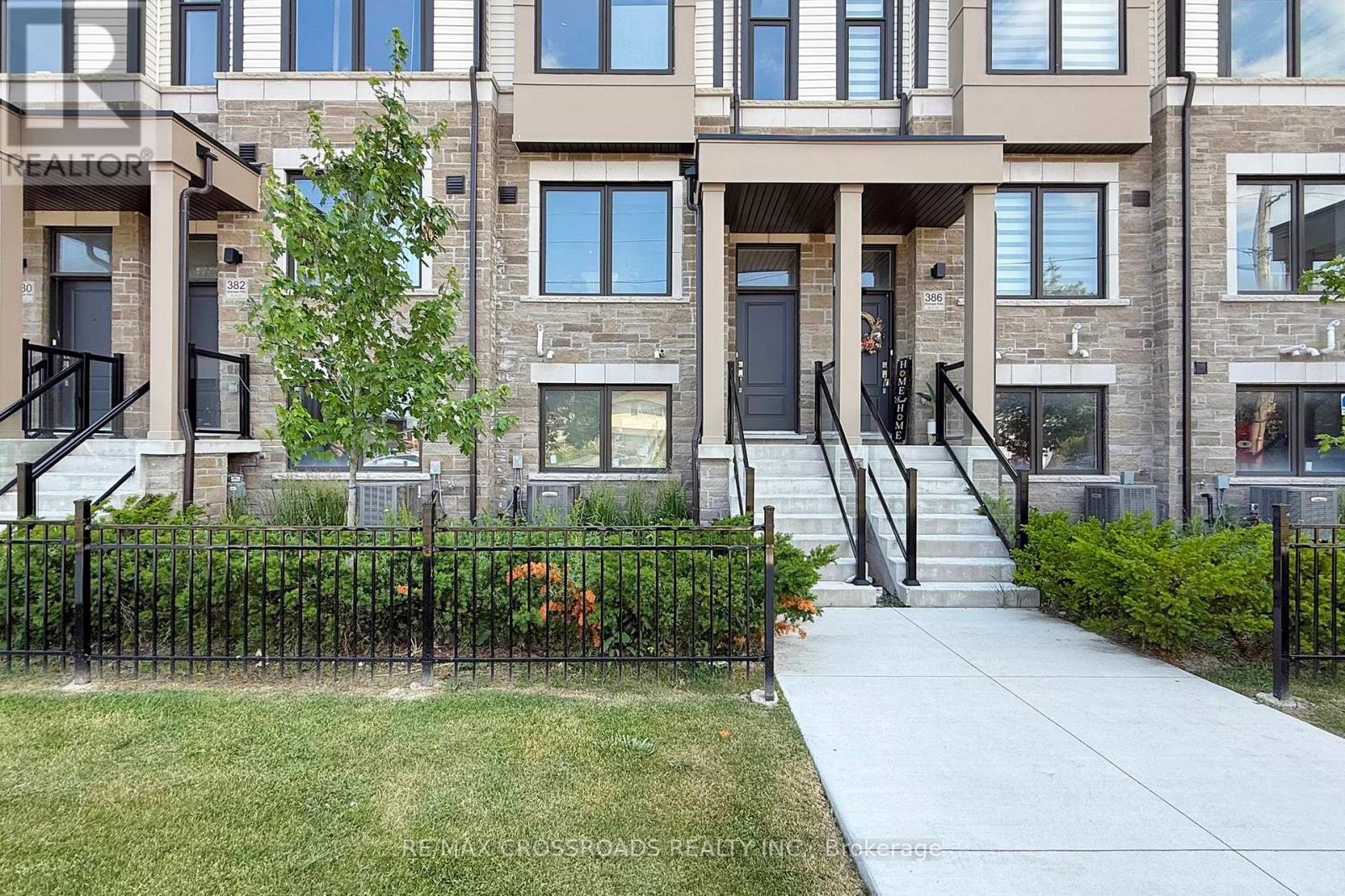 384 OKANAGAN PATH, Oshawa (Donevan), Ontario, L1H0B1 — Photo 26