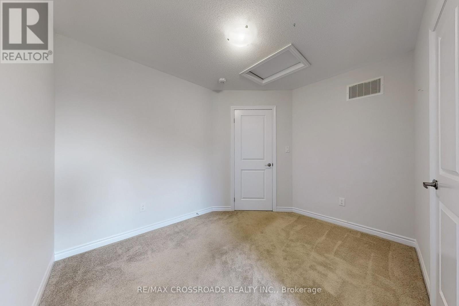 384 OKANAGAN PATH, Oshawa (Donevan), Ontario, L1H0B1 — Photo 39