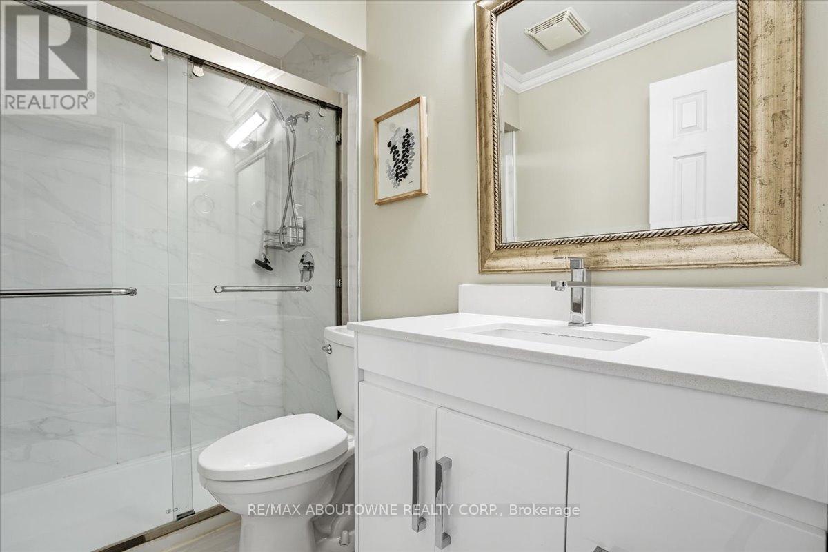 2377 DALEBROOK DRIVE, Oakville (WC Wedgewood Creek), Ontario, L6H6K4 — Photo 11