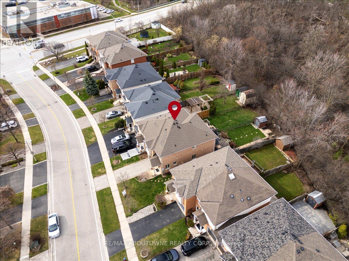 2377 DALEBROOK DRIVE, Oakville (WC Wedgewood Creek), Ontario, L6H6K4 — Photo 32