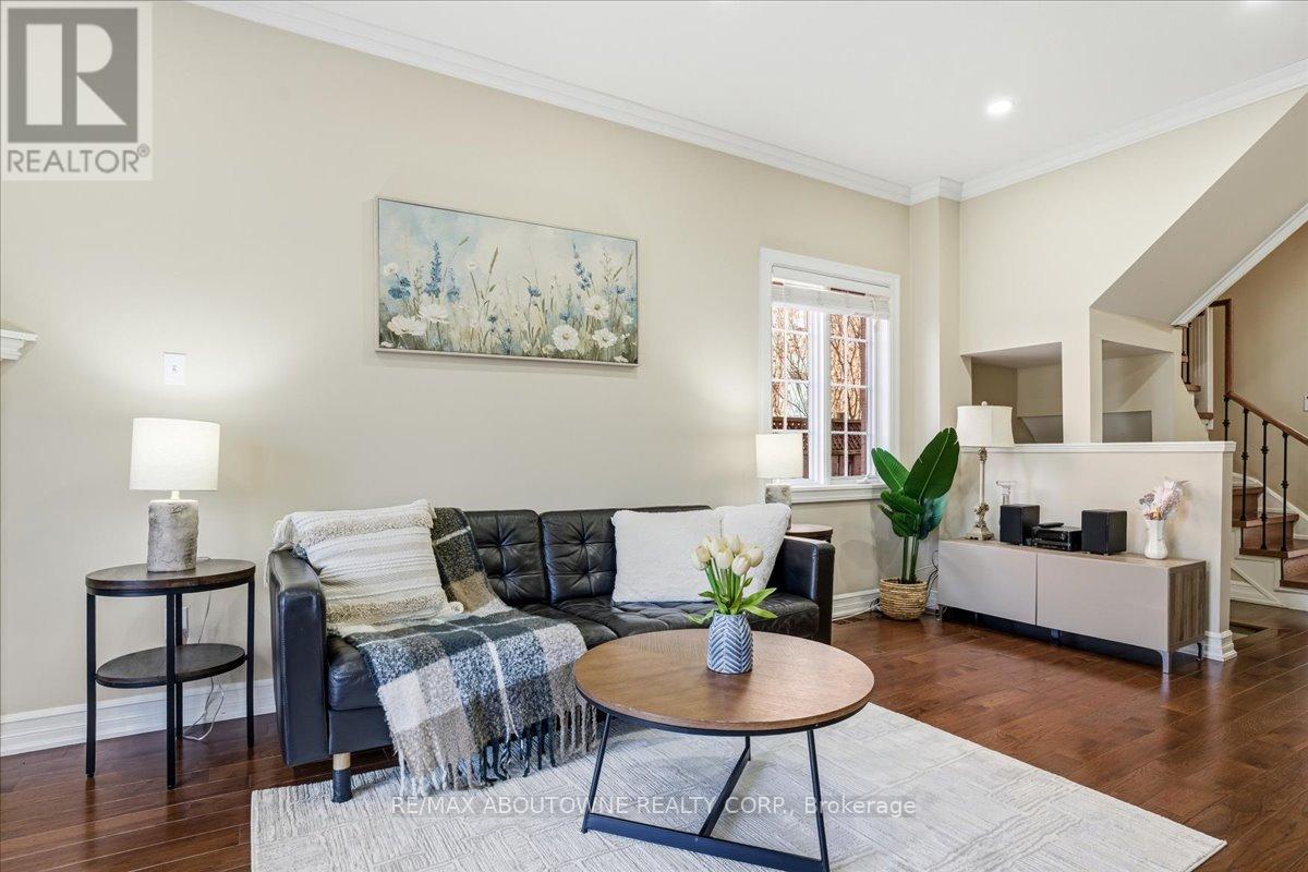 2377 DALEBROOK DRIVE, Oakville (WC Wedgewood Creek), Ontario, L6H6K4 — Photo 5