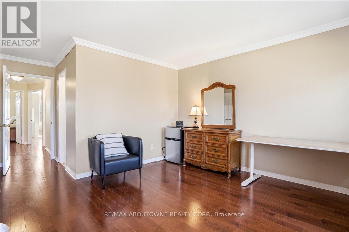 2377 DALEBROOK DRIVE, Oakville (WC Wedgewood Creek), Ontario, L6H6K4 — Photo 7