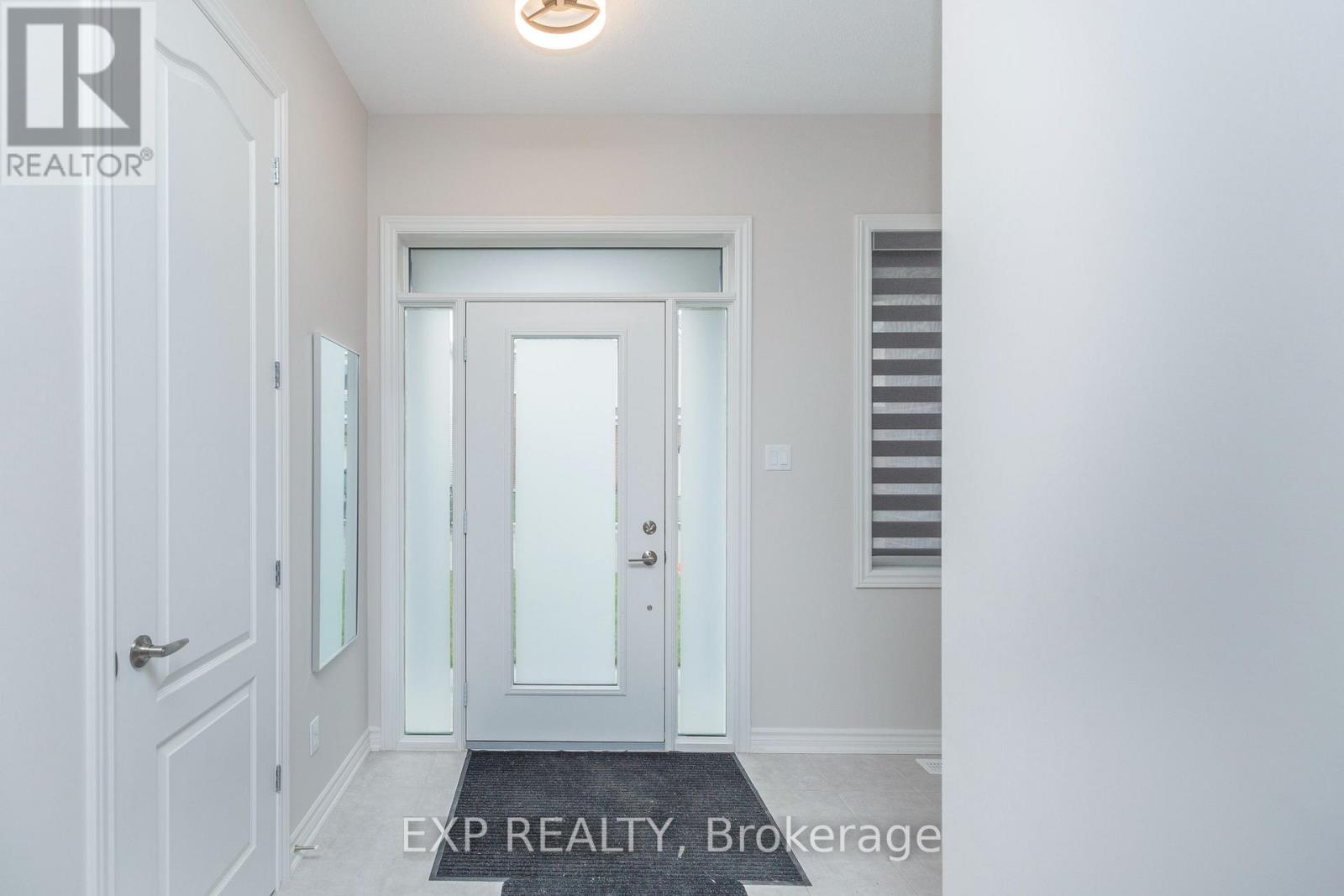 516 LOURY ROW, Ottawa, Ontario, K1W0M7 — Photo 4