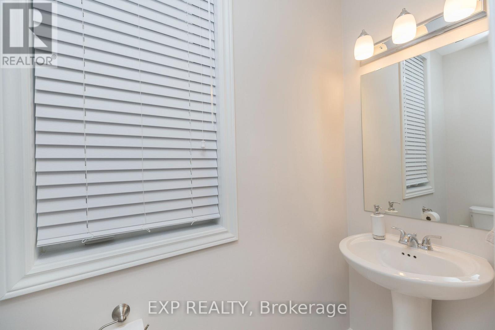 516 LOURY ROW, Ottawa, Ontario, K1W0M7 — Photo 5