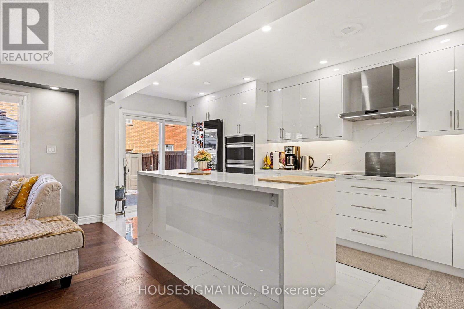 65 BLEASDALE AVENUE, Brampton (Northwest Brampton), Ontario, L7A0P3 — Photo 5