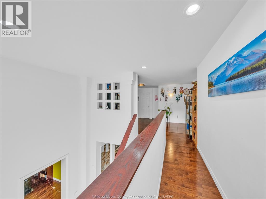 1098 STONEYBROOK CRESCENT, Windsor, Ontario, N9G2Y3 — Photo 15