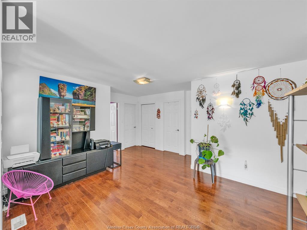 1098 STONEYBROOK CRESCENT, Windsor, Ontario, N9G2Y3 — Photo 22