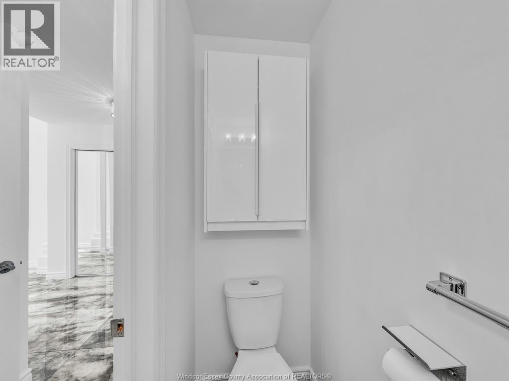 1098 STONEYBROOK CRESCENT, Windsor, Ontario, N9G2Y3 — Photo 23