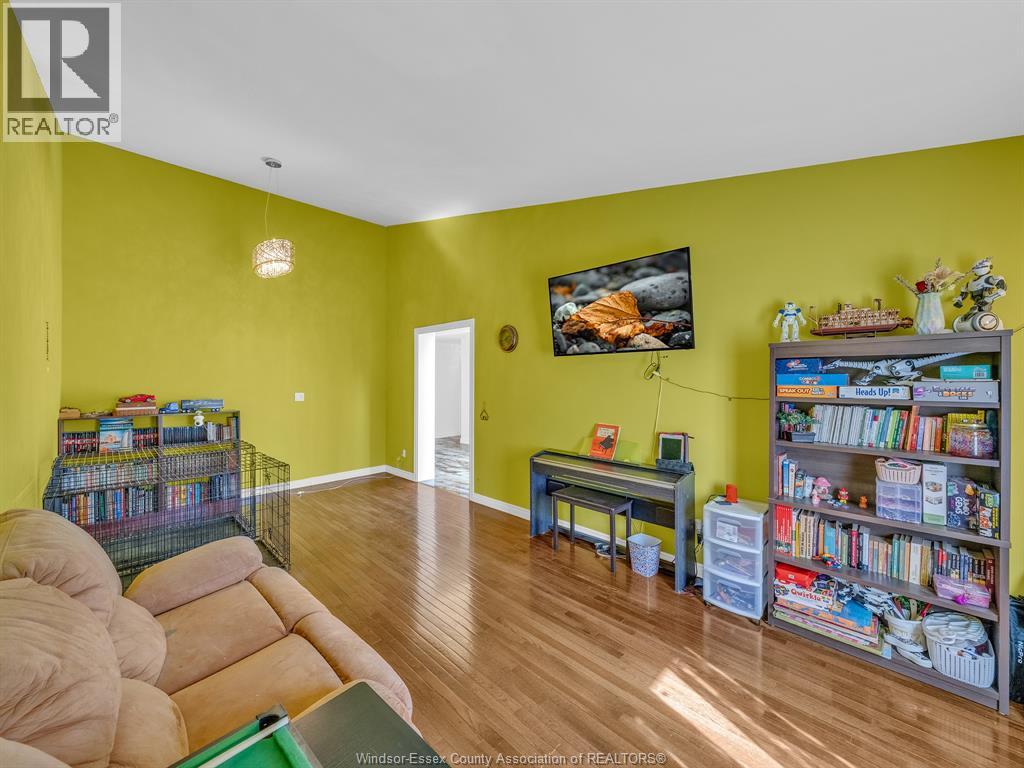 1098 STONEYBROOK CRESCENT, Windsor, Ontario, N9G2Y3 — Photo 33