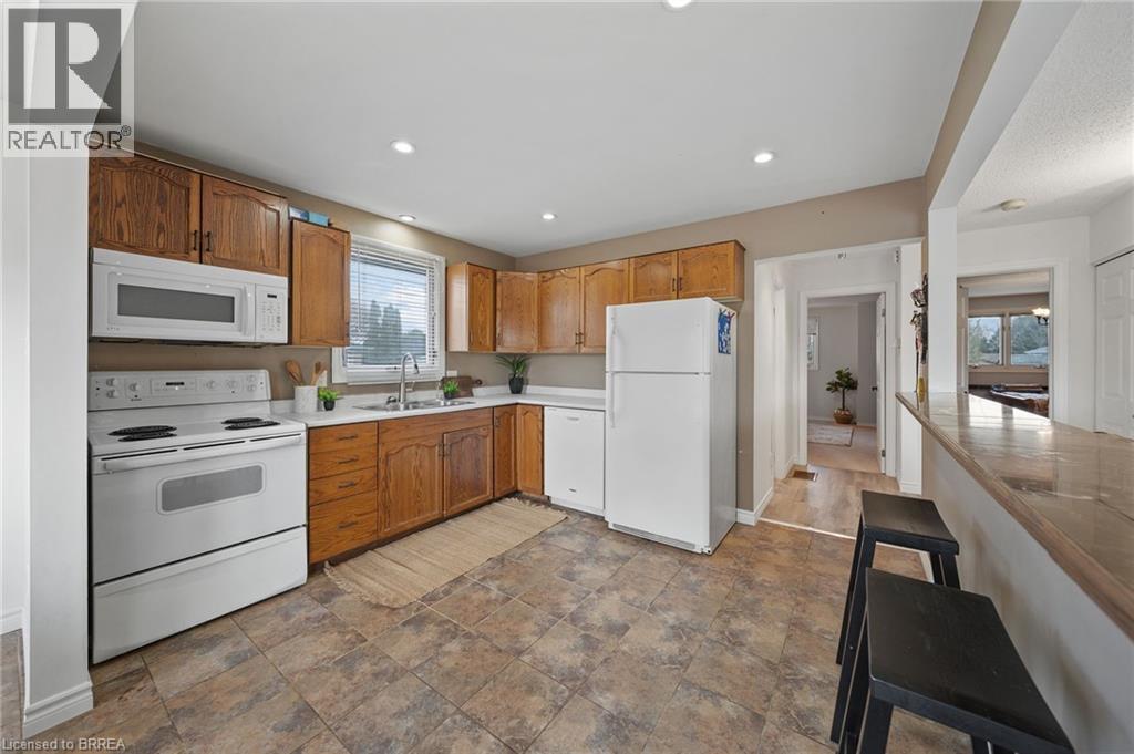 1 OSIJEK Crescent, Brantford, Ontario, N3P1Z3 — Photo 13