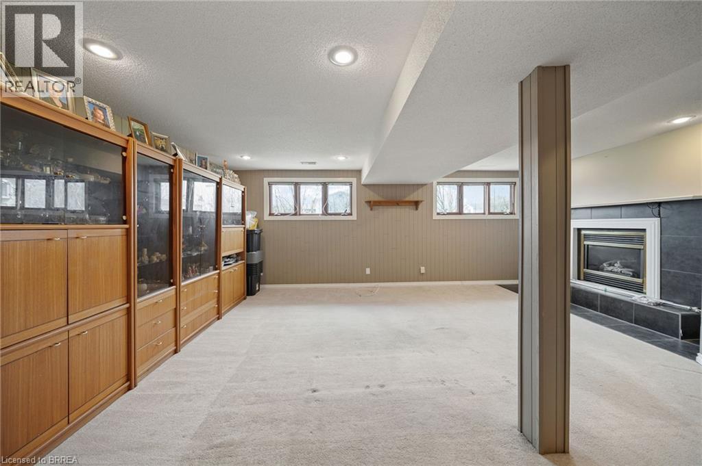 1 OSIJEK Crescent, Brantford, Ontario, N3P1Z3 — Photo 27