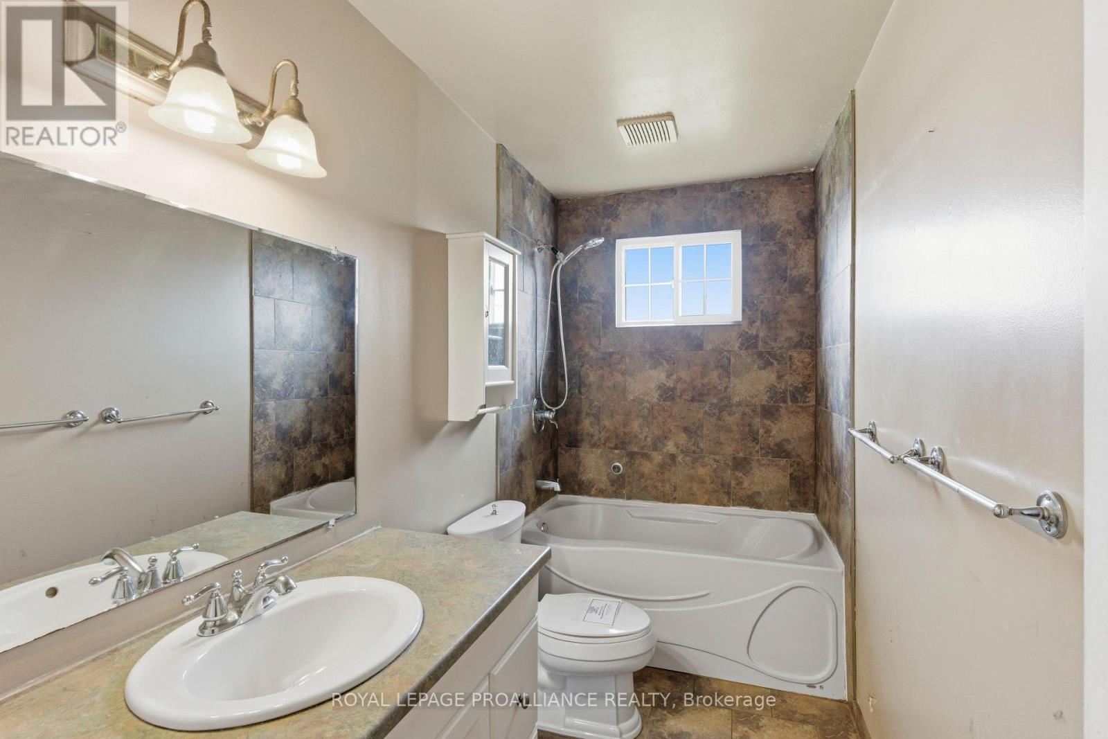 1306 BROCKMOUNT PLACE, Brockville, Ontario, K6V5Z7 — Photo 13