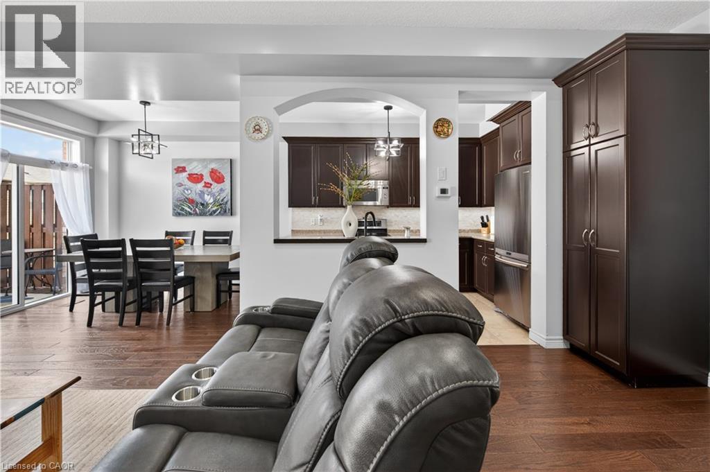 88 HIGHGATE Drive, Hamilton, Ontario, L8J0C2 — Photo 12