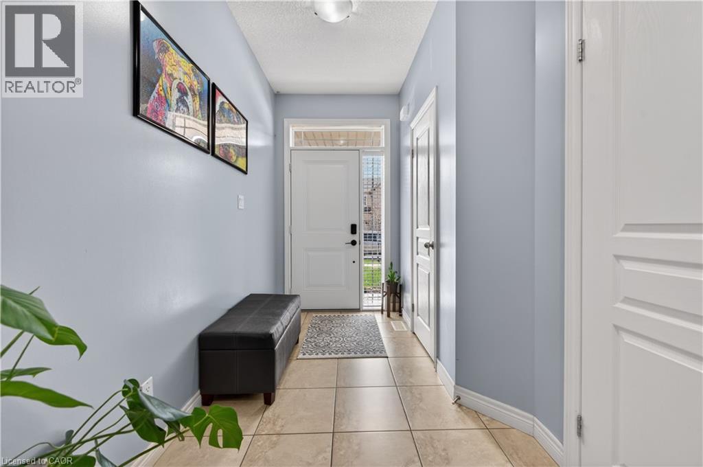 88 HIGHGATE Drive, Hamilton, Ontario, L8J0C2 — Photo 5