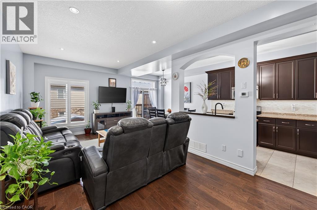 88 HIGHGATE Drive, Hamilton, Ontario, L8J0C2 — Photo 9