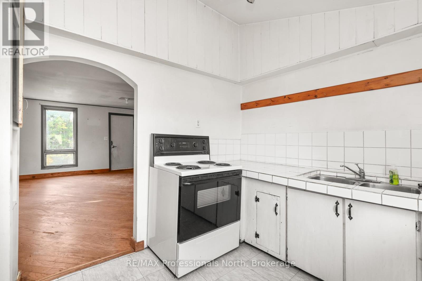 1127 FALLOWFIELD ROAD, Dysart et al (Dysart), Ontario, K0M1S0 — Photo 14