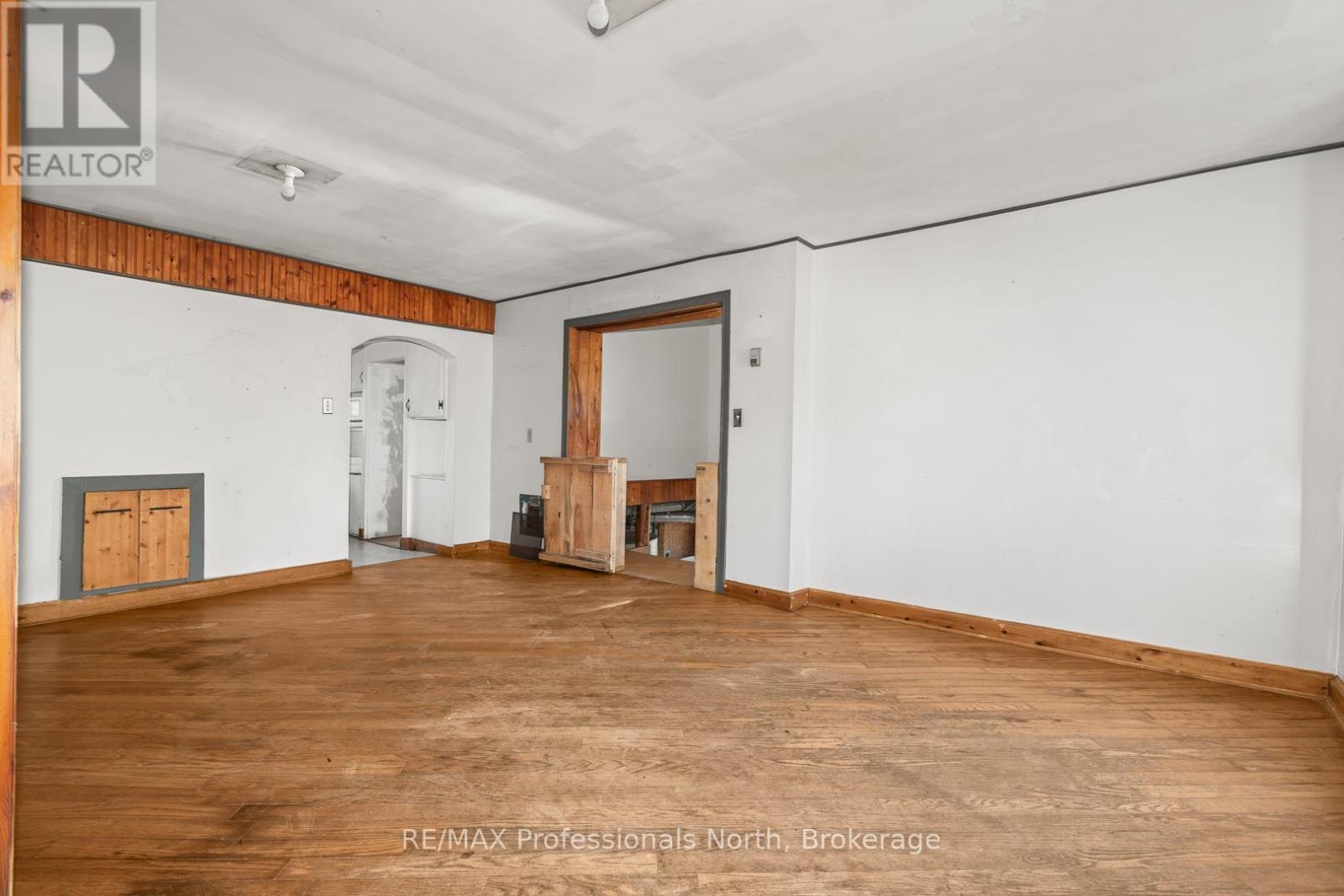 1127 FALLOWFIELD ROAD, Dysart et al (Dysart), Ontario, K0M1S0 — Photo 7