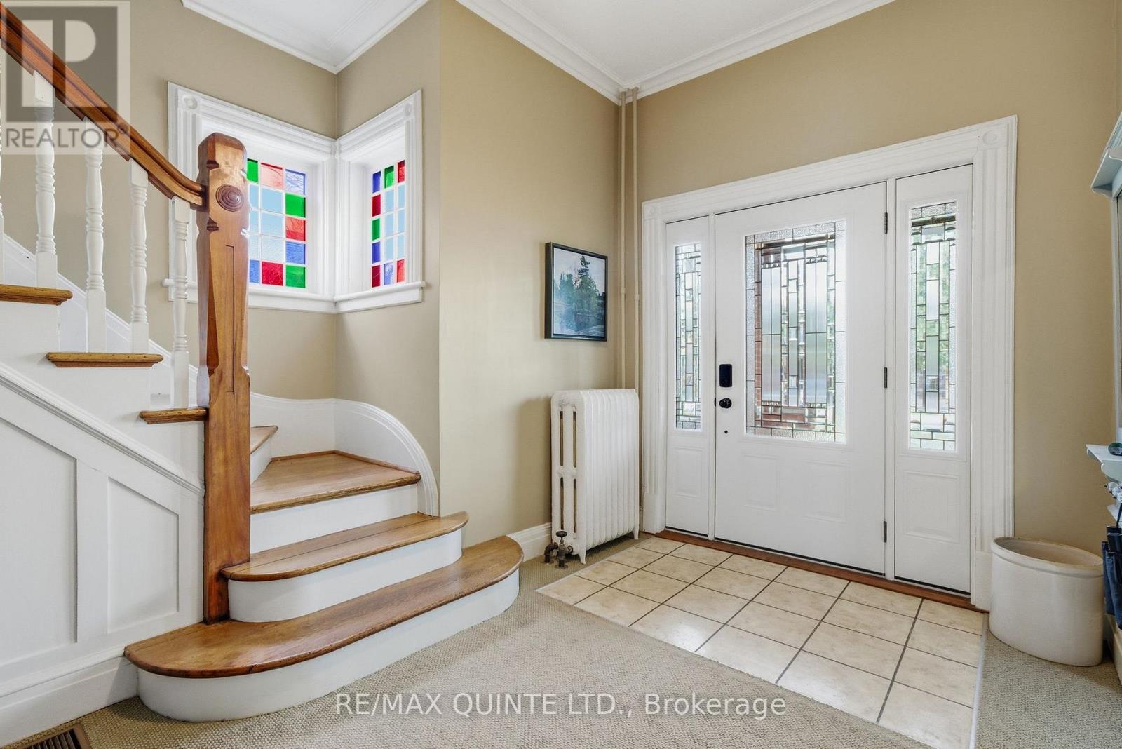 42 QUEEN STREET, Belleville (Belleville Ward), Ontario, K8N1T5 — Photo 3