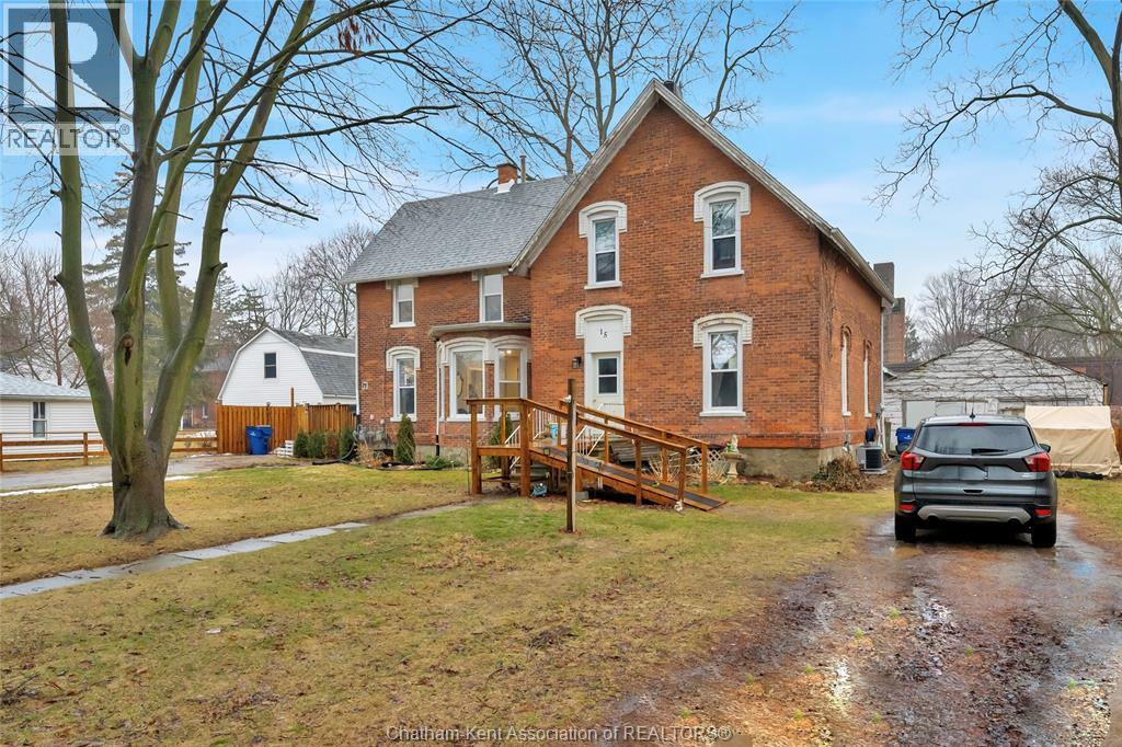 15-17 JANE STREET, Ridgetown, Ontario, N0P2C0 — Photo 2