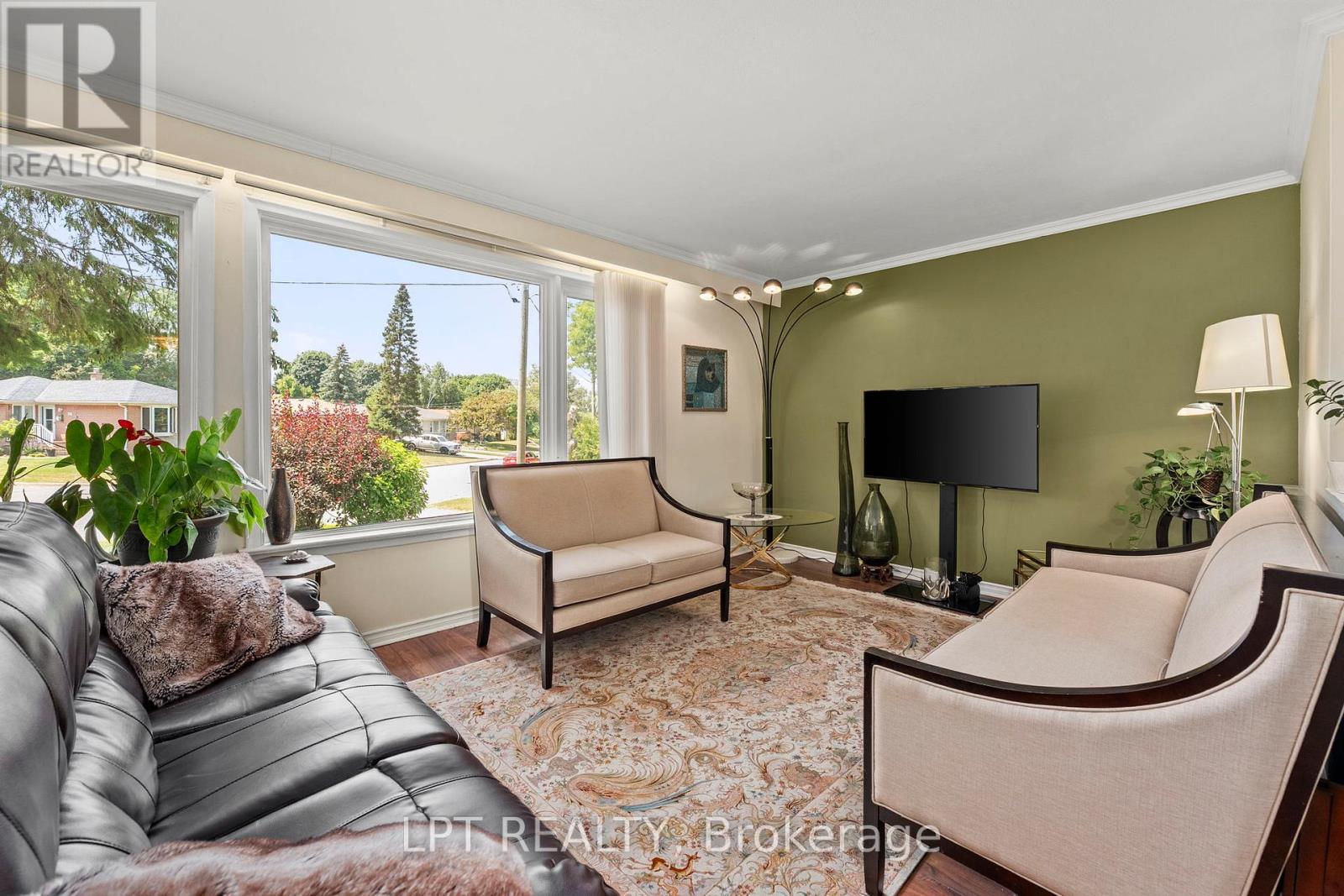 31 PATRICK DRIVE, Aurora (Aurora Highlands), Ontario, L4G2A6 — Photo 12