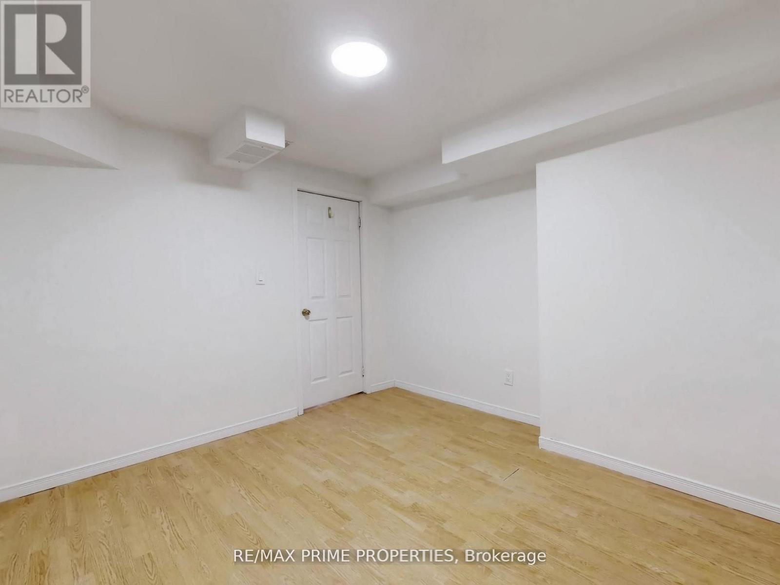 22 WAYMOUNT AVENUE, Richmond Hill (Westbrook), Ontario, L4S2G5 — Photo 20