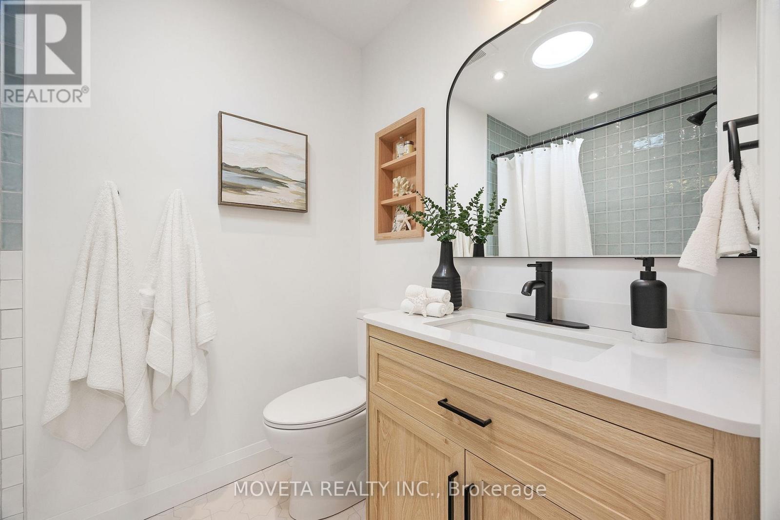 4 MAHONEY AVENUE, Toronto (Mount Dennis), Ontario, M6M2H4 — Photo 27