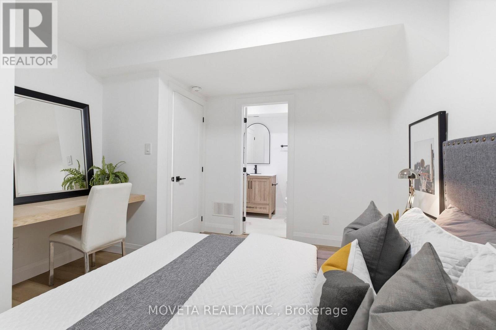 4 MAHONEY AVENUE, Toronto (Mount Dennis), Ontario, M6M2H4 — Photo 36