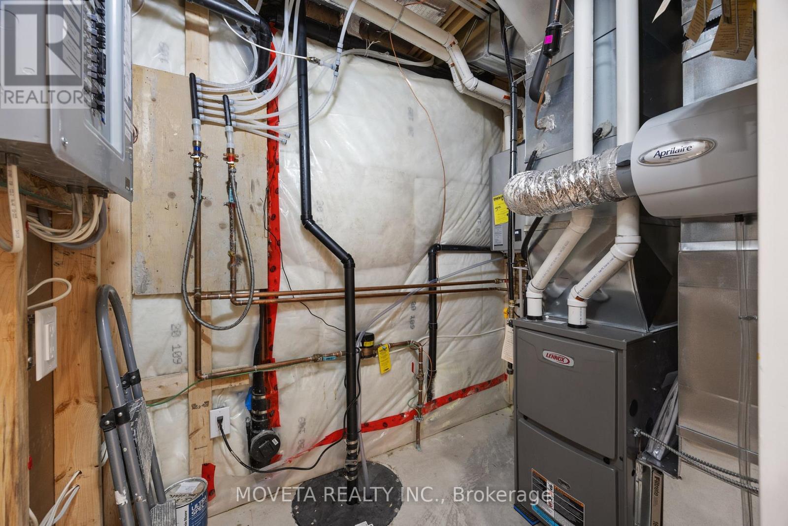 4 MAHONEY AVENUE, Toronto (Mount Dennis), Ontario, M6M2H4 — Photo 49