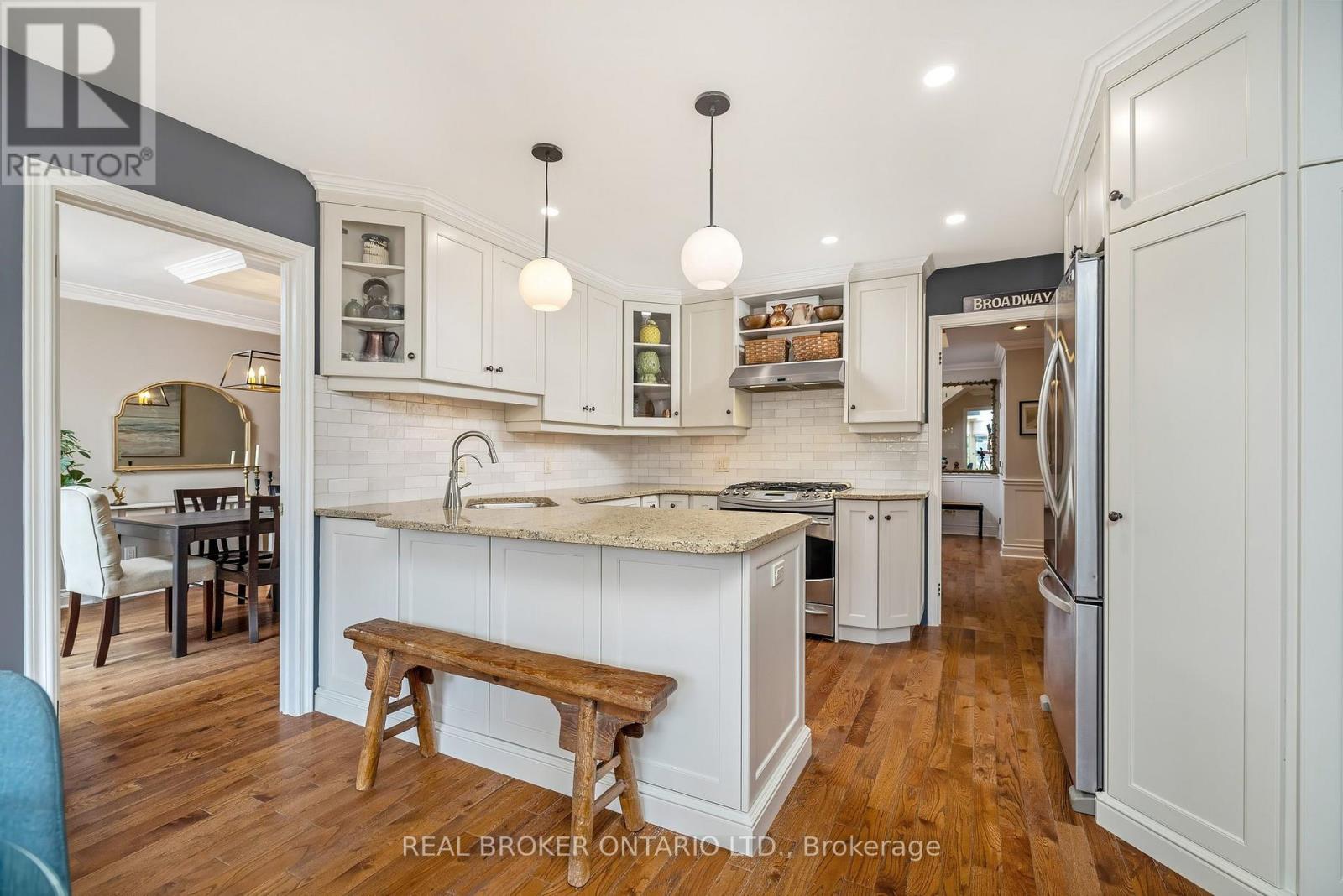 352 BROADWAY AVENUE, Milton (OM Old Milton), Ontario, L9T1T7 — Photo 12