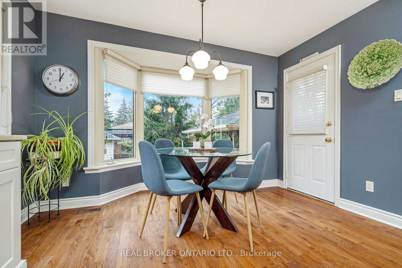 352 BROADWAY AVENUE, Milton (OM Old Milton), Ontario, L9T1T7 — Photo 16