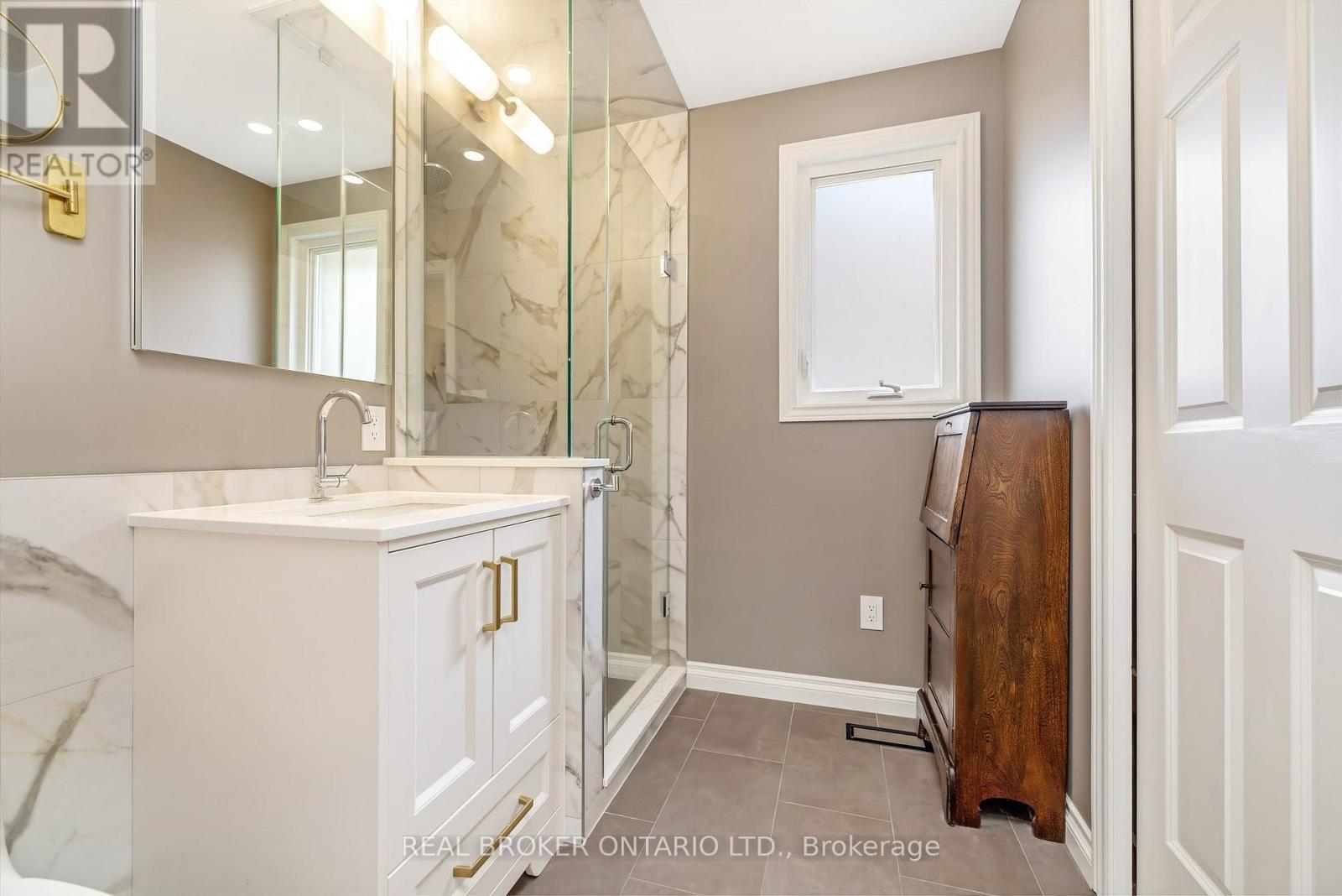 352 BROADWAY AVENUE, Milton (OM Old Milton), Ontario, L9T1T7 — Photo 24